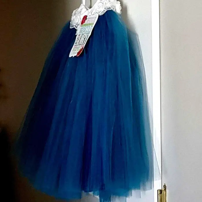 side view of Girls Tutu Skirt image 1