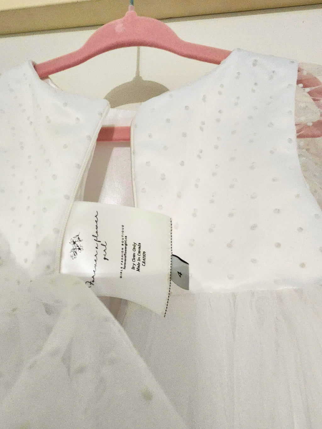 close up view of back bodice on White flower girl Dress image 5