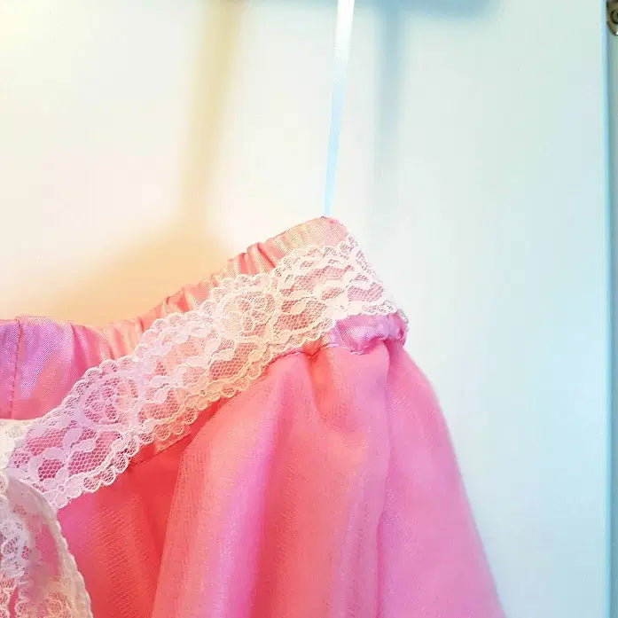 Close up view of white lace sash on Pink Tulle Skirt image 6