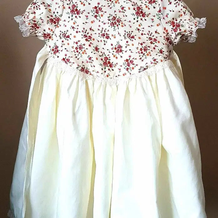 floral bodice on Cotton Flower Girl Dress image 2l 